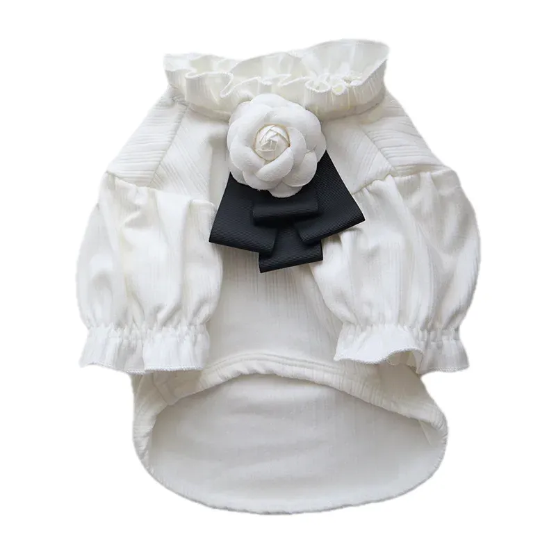 Chemises vêtements de compagnie Luxury Camellia Chine Shirt White Princess Dog Dog de mariage Vêtements York pour chiens jupes pour animaux de compagnie