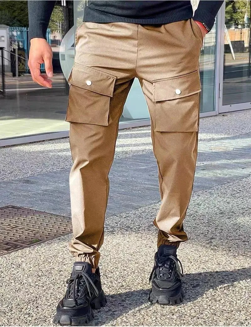 Pantaloni maschili multi-tasca per i pantaloni stradali di tendenza sportivo in tessuto autunno autunno informale casual