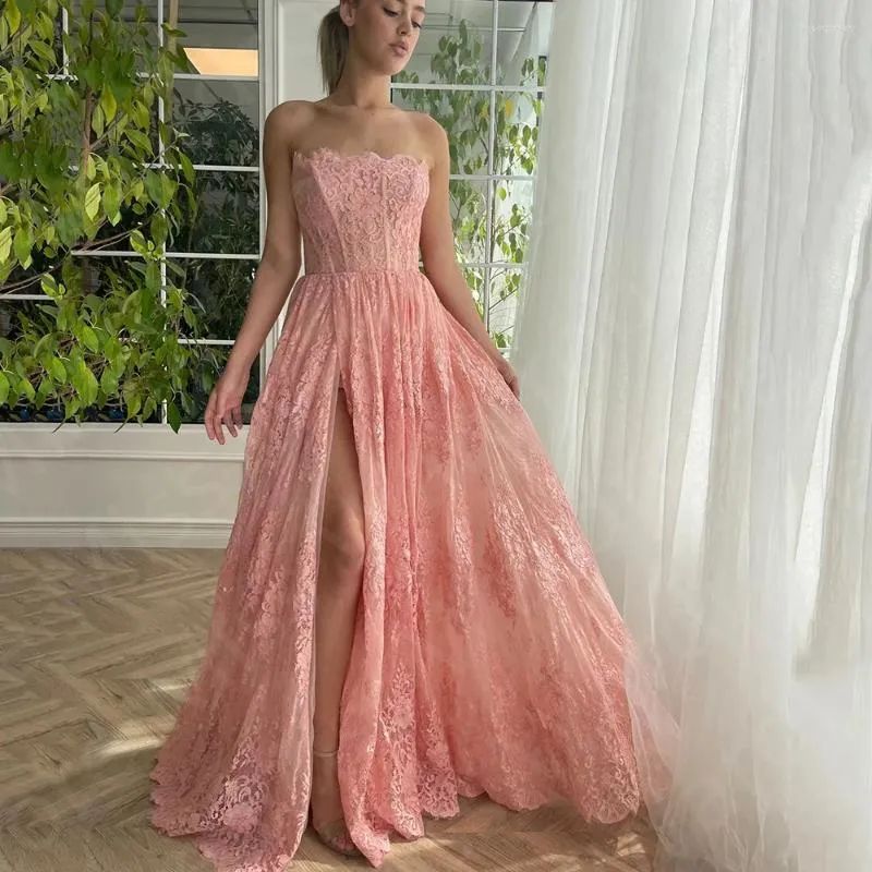 Платья для вечеринок Оптовые румянец розовый выпускной кружок с плеча свадьба 2024 Вечерние платья без бретелек.