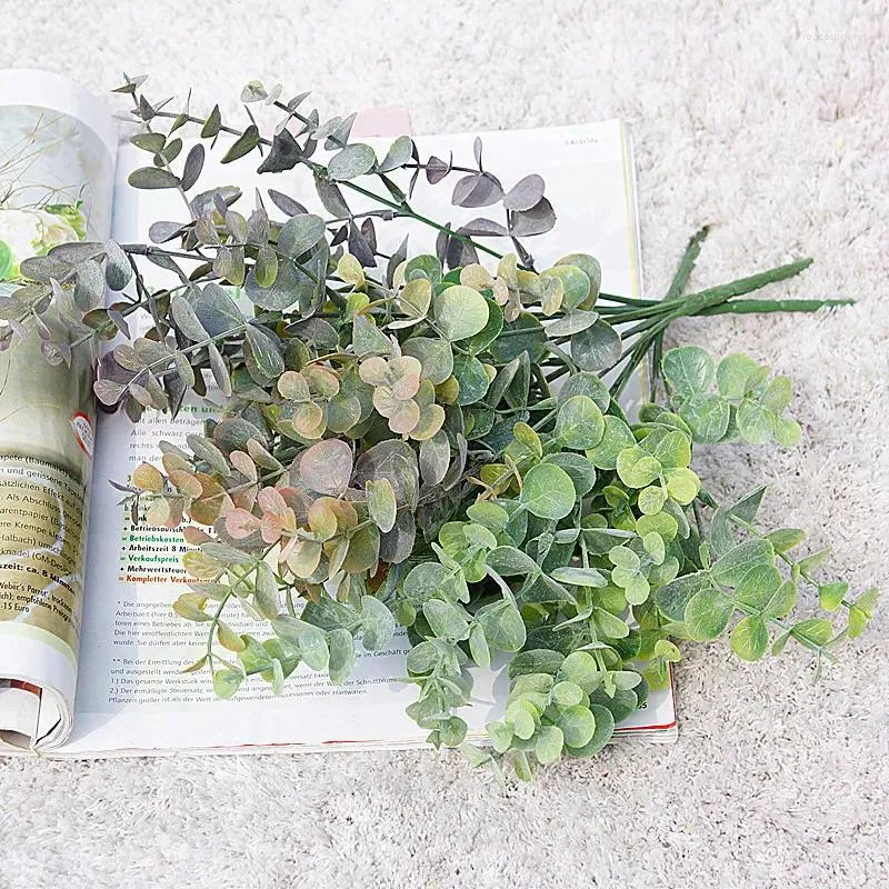 Fleurs décoratives plante artificielle eucalyptus laisse des plantes vertes en plastique fausse décoration de chambre à domicile