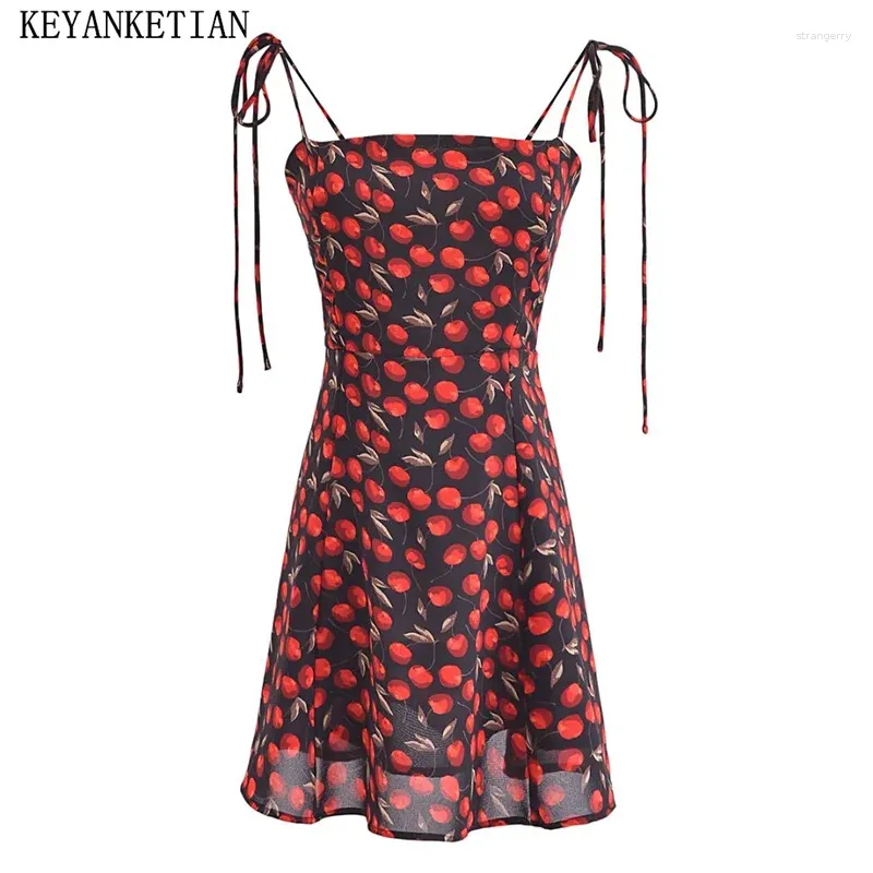 Robes décontractées Keyanket 2024 Lancez le vent de vacances Print Fruit pour femmes Slim Lace Up Robe Slip Summer Fresh Slash Neckless Mini Mini