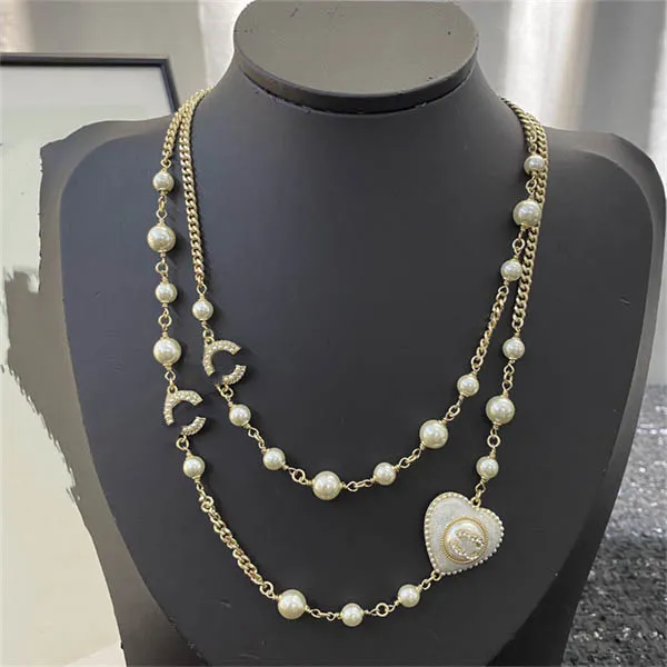 Autumn and Winter Designer Pendant Neckor Double Letter C Gold Chanells Long Pearl Necklace Women Wedding Party Cclies Chokers JewerLry 435