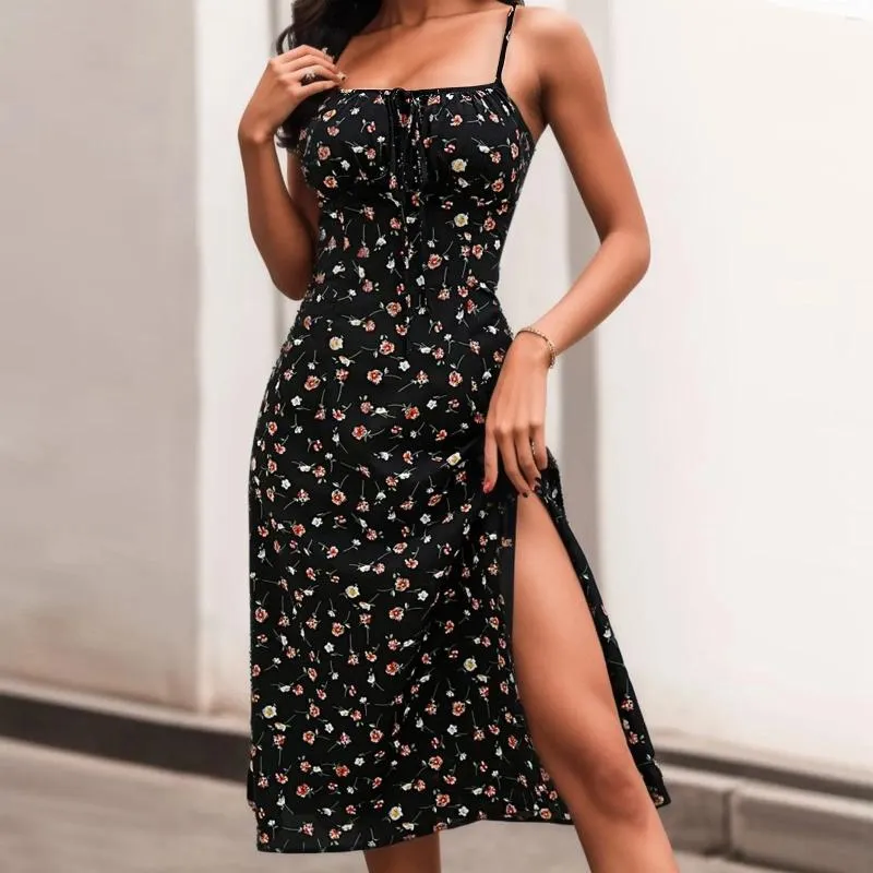 Lässige Kleider Frauen florale Spaghetti -Träger Sommerkleider Print Pendler Elegante Hosenträger Square Neck Schlitz 2024 Robe