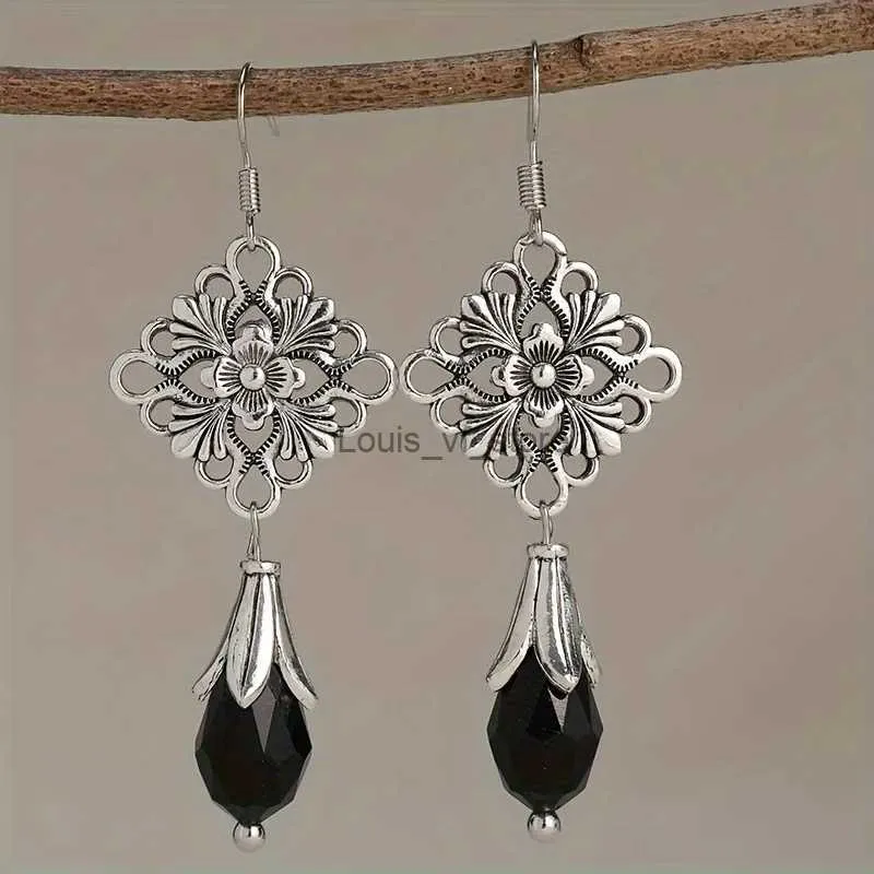 Bengelen kroonluchter vintage zilveren kleur hangende zwarte stenen oorbellen