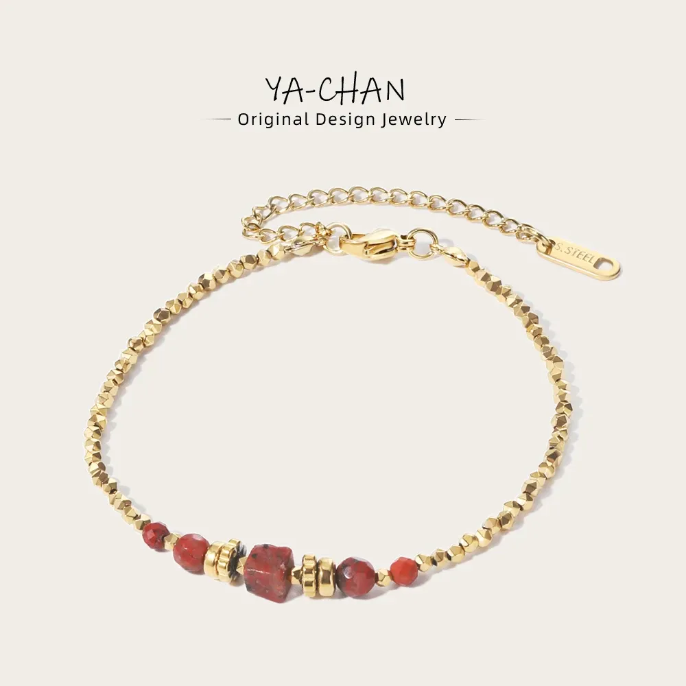 Brins Yachan 18K Gold PVD Bracelet perlé en acier inoxydable plaqué pour les femmes Red Natural Stone Simple Charme irrégulier