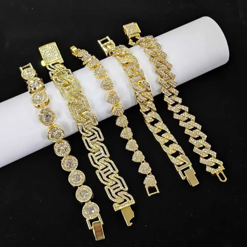 Love Circular Diamond H-Letter Gran cadena cubana llena de diamantes de moda accesorios de brazalete de rap de hip-hop de hip-hop
