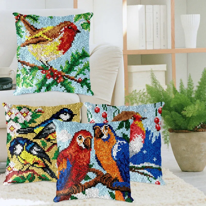 Pillow Birds Series Latch Hook Materials Segmento 3D Bordado Kits de almohada de lana Material de almohada de almohada de bricolaje 43 cm