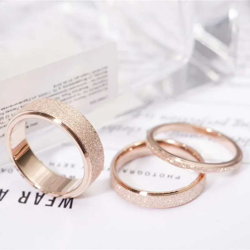 Bande anelli di dito glassati di colore oro rosa per donna gioielleria da sposa 316l in acciaio inossidabile di alta qualità non svanirà mai
