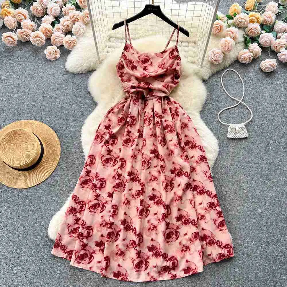 Basis Casual jurken Yuoomuoo Romantische bloemenprint Lange jurk Vintage Rose Print High Taille Spaghetti Riem Summer Dress Lady Beach SundressL2404