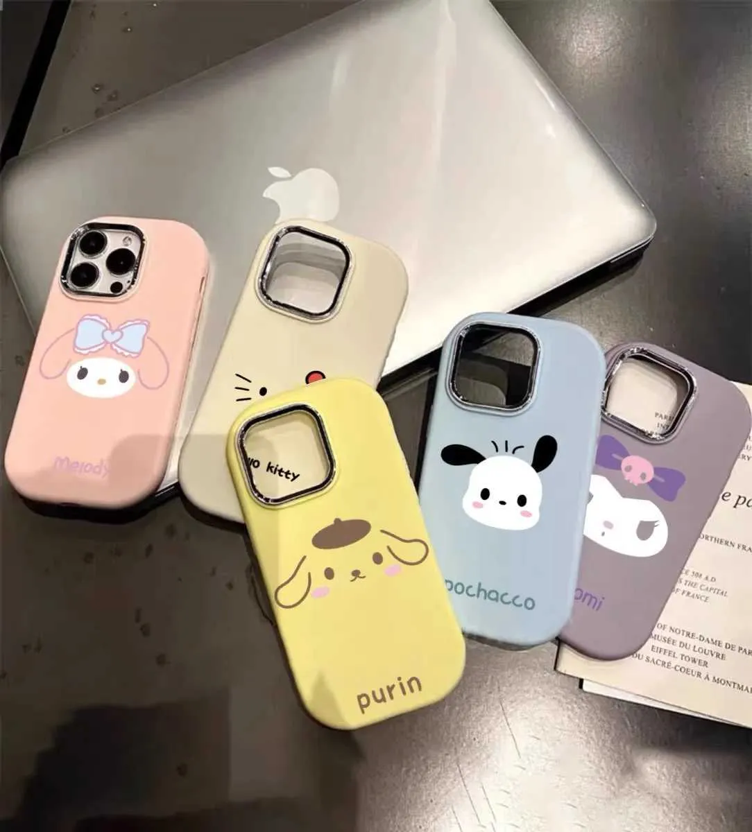 Cell Phone Bumpers Kitty Family Cartoon Soft Phone Case for iPhone 7 8 Plus X XS Max XR 11 12 Pro 13 Mini 14 Plus 15 Pro Max Metal Farme Candy Capa Y240423