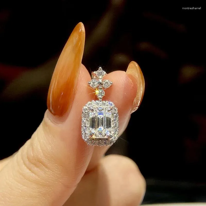 Pendants Gra magnifique 1ct Collier de fiançailles en diamant Moisanite Diamond Certifié 1CT pour femmes Gift Real 925 Bijoux fins en argent sterling