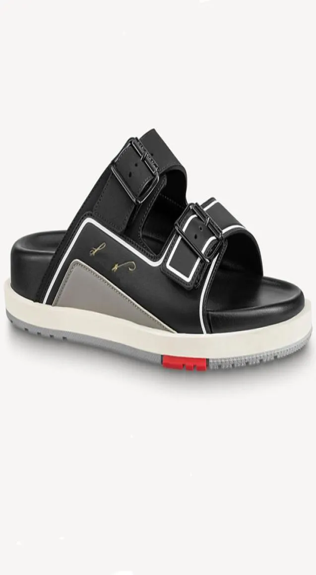 Тренер Slides Mens Sandals Designers высшего качества роскошной модной бренды.