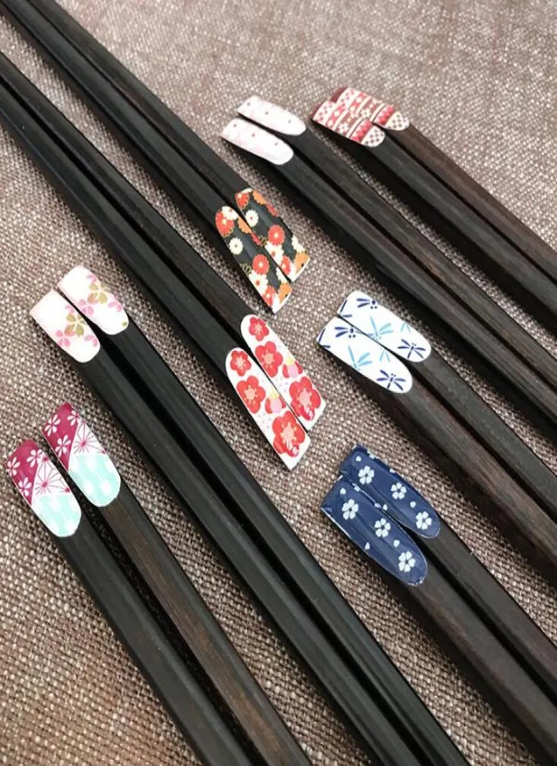 Japońskie naturalne drewniane pałeczki Cherry Flower Home Restaurant Kids Chop Sticks Sushi Sticks Najlepszy prezent dla rodziny1026710