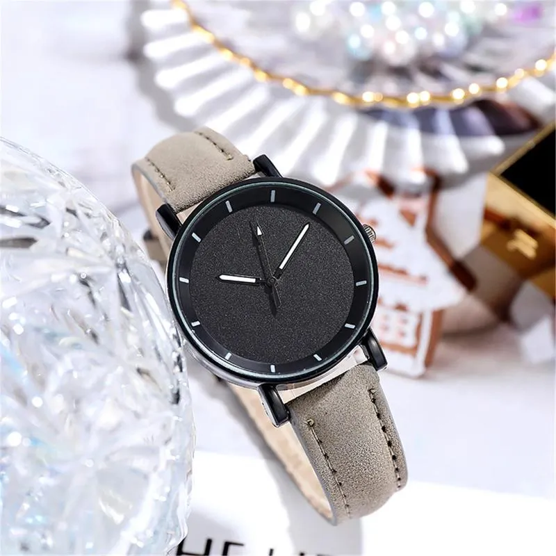 Polshorloges eenvoudige lichtgevende dameshorloges vintage kleine horloge lederen band casual sport jurk clock relogio feminino