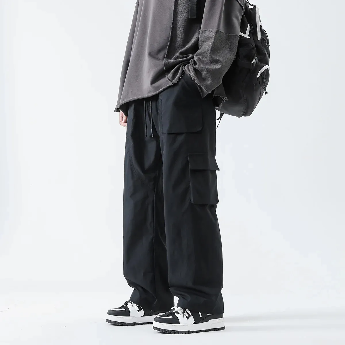 Streetwear Hip Hop Joggers Pantalones de carga Hombres de la cintura elástica de múltiples pantalones Harajuku Harajuku Casual Sweing Pants 240412