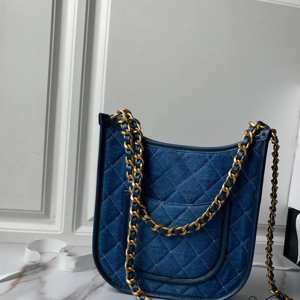 24s Gold Chain Mirror Quality Designer Sacs de téléphone portable Denim Blue Phone Sac à bandoulière en cuir authentique Small Hobo Sacs Femmes Purs à bandoulière