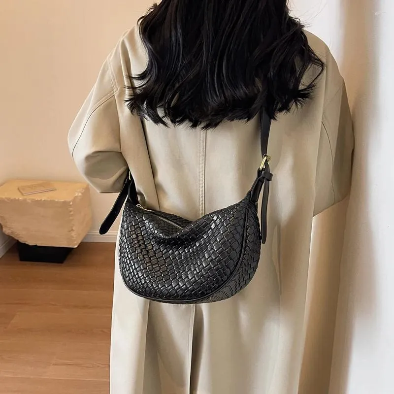 Daily Solid Color Weave Bags Daily Solid Color Weave Bags
