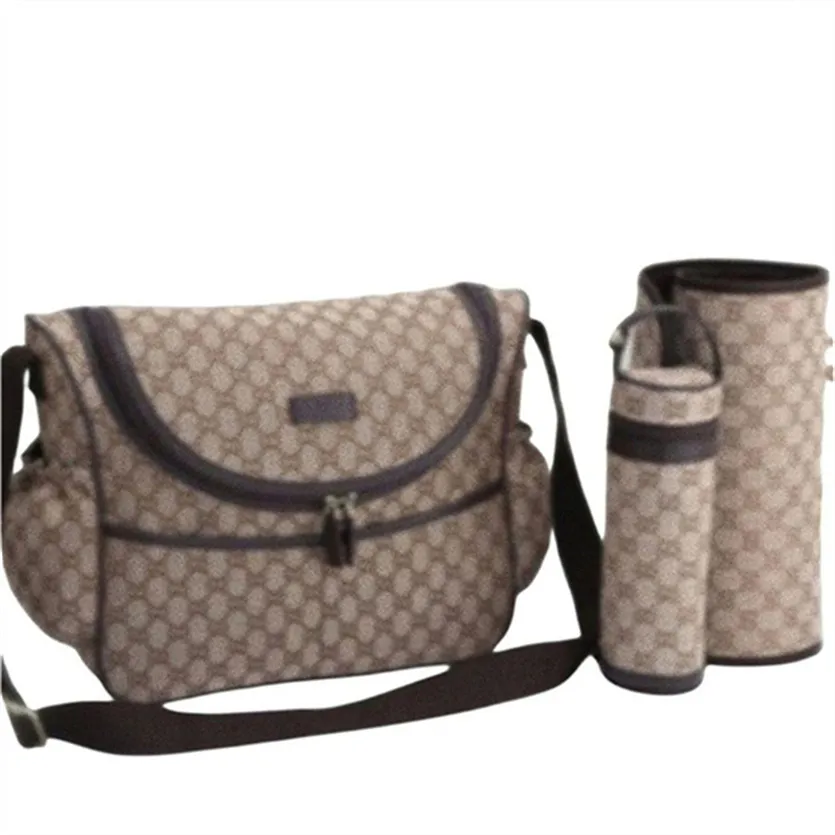 Новый бренд детский пакет с подгузником 3 комплекта высококачественного дизайнерского дизайнера, печатная многофункциональная сумка для плеч, мама, водонепроницаемый пакет с подгузником D13