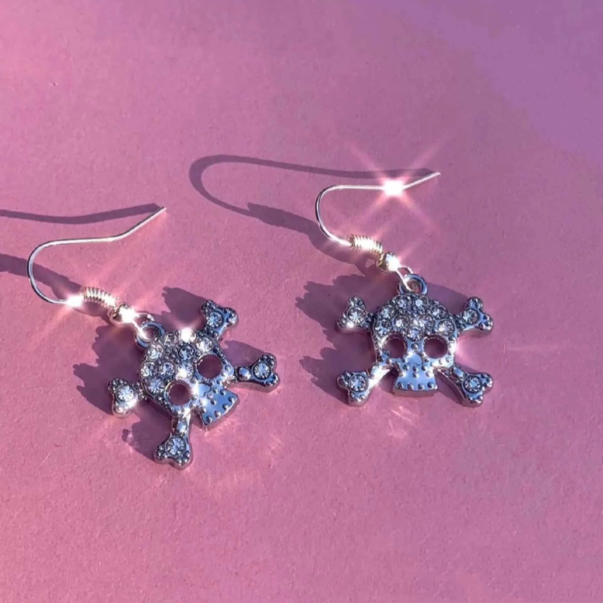 Charm y2k bling aretes de cráneo de cristal de bricolaje arete de collar estético para mujeres juego de joyería gótica accesorios punk de moda coreana y240423