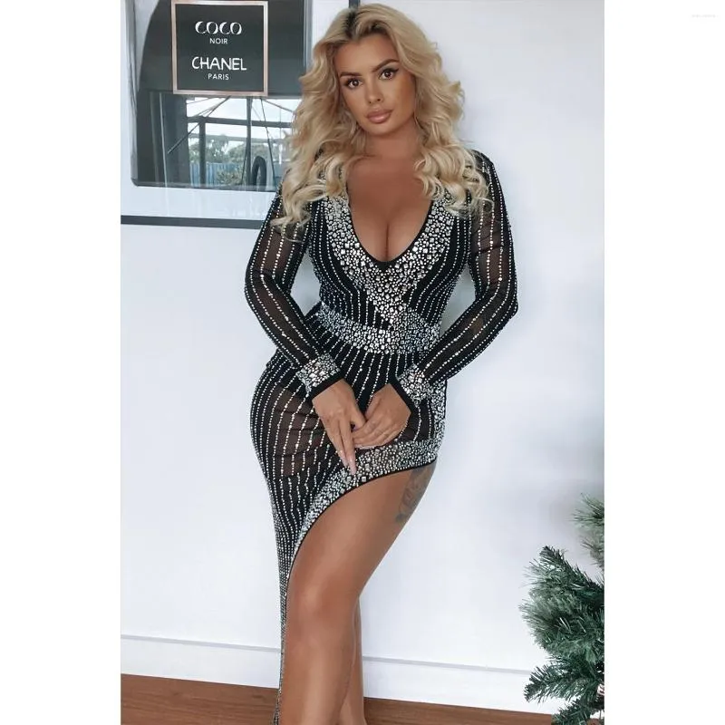 Lässige Kleider OS6780 grenzüberschreitender Herbst Amazonaser Europäische und amerikanische Frauenkleidung sexy Mesh Strass Langarm Langarm unregelmäßiges Kleid