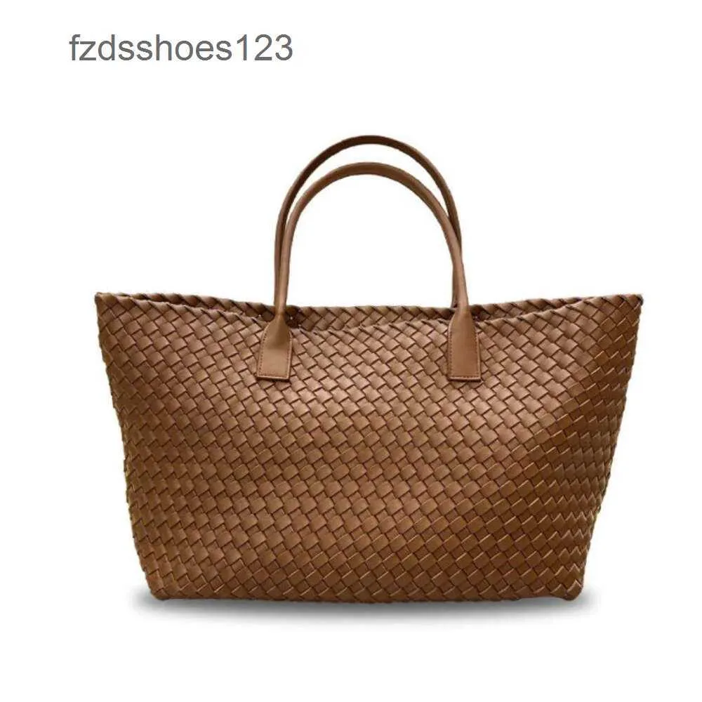 Ha totes большие сумки Venetas Cabat 2024 Tote Women Lady Lady New Woven Boshide Cowhide Holder Extra Bag емкость