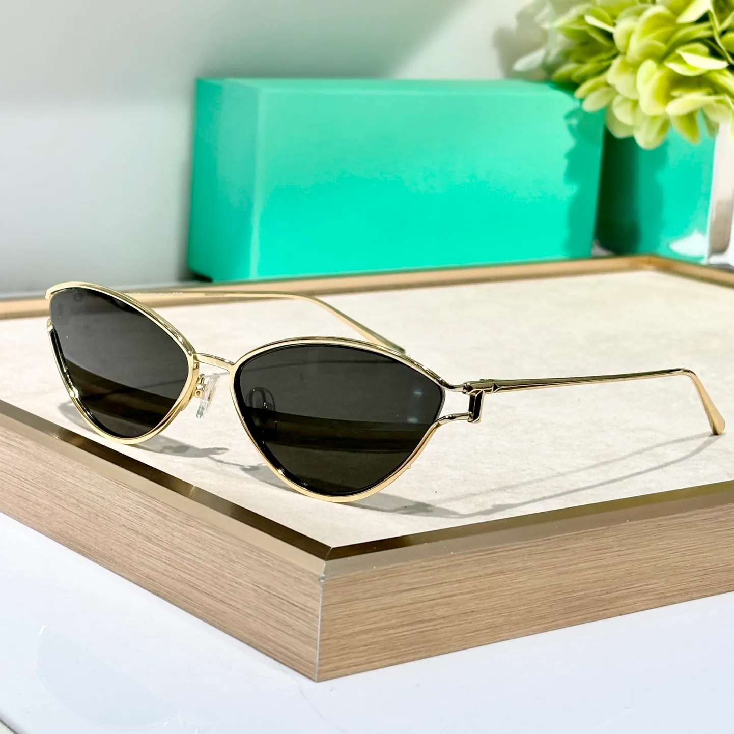 Fashion Cat Eye Sunglasses For Men Women Full Frame... From 