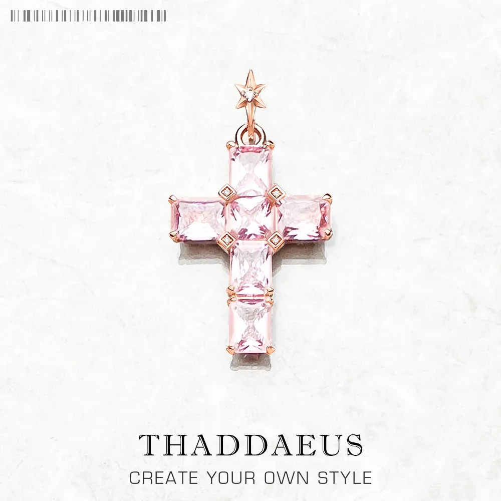Подвесной подвесной крест с розовыми камнями и звездным розовым золотом.