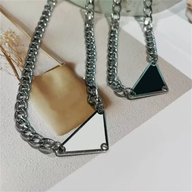 Collana retrò designer di gioielli per donne lettere triangoli a più colori tornapunta punk collana estate cool street da uomo collane a catena zb011 b4