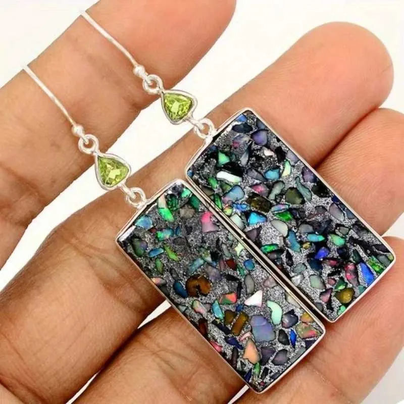 Lustre de candelabro, fêmea de metal quadrado de metal vintage, brincos de manobra de metal para mulheres verdes de joias de cor de prata verde H240423