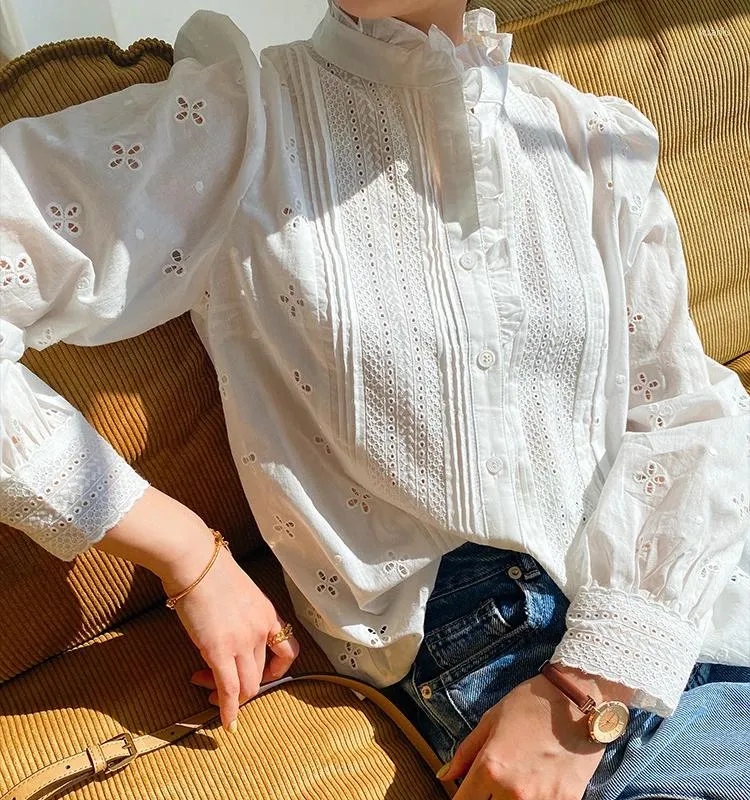 Blouses pour femmes Coton broderie florale boho Boho Spring Office Blouse Blouse Blouse Stand Collier à manches longues Lace White Shirts Women Tops