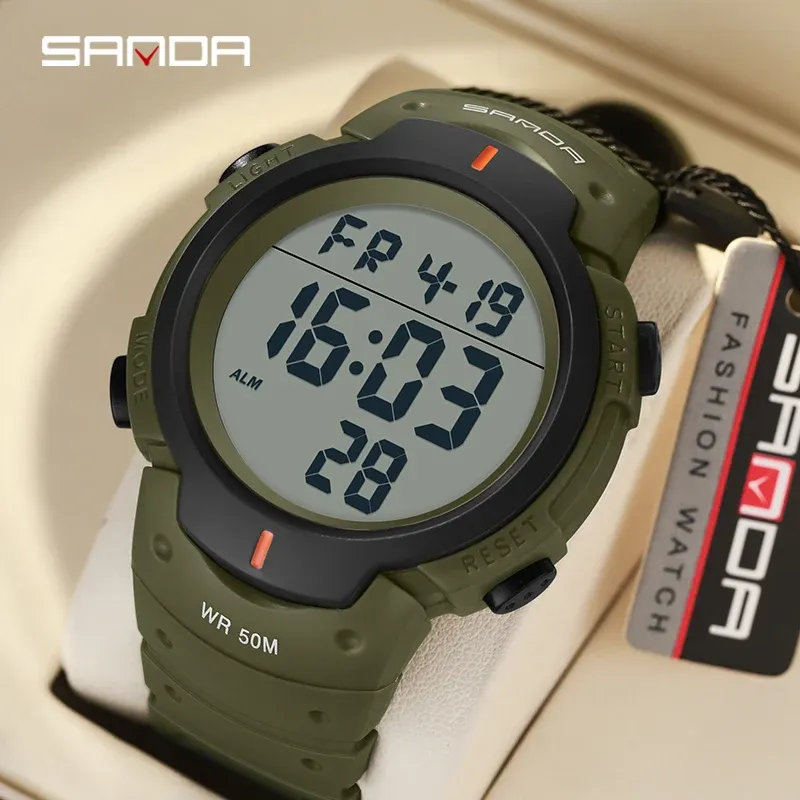 Bekijkt Sanda Brand Sport Watch voor man waterdichte shockproof digitale horloges luxe outdoor heren polshorloge originele klok 2023