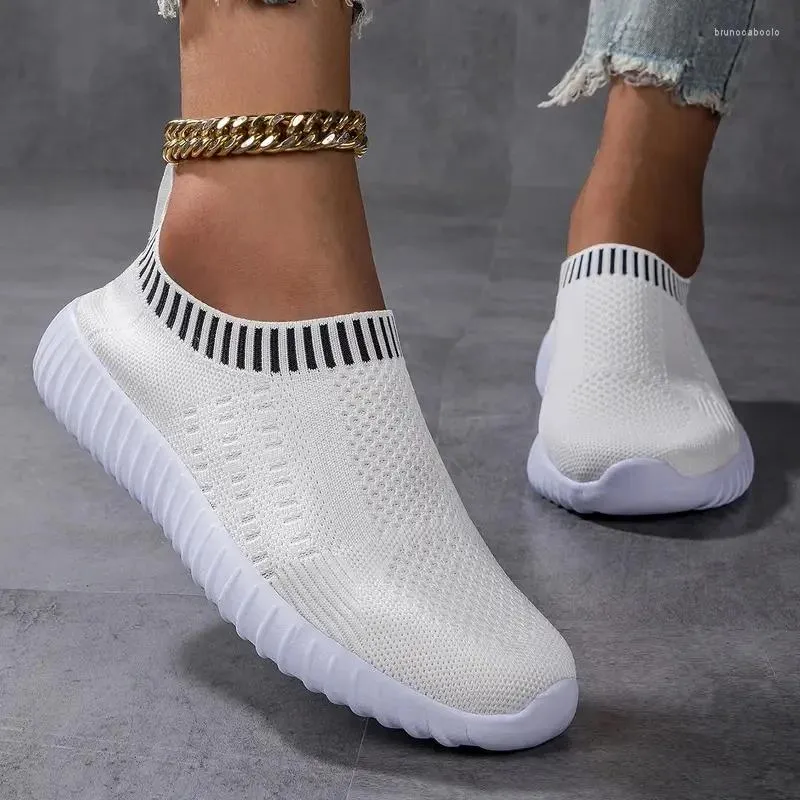 Casual Shoes 2024Women's Ultra Light Oversized Running Fashionable Woven Breathable Sports Sneakers