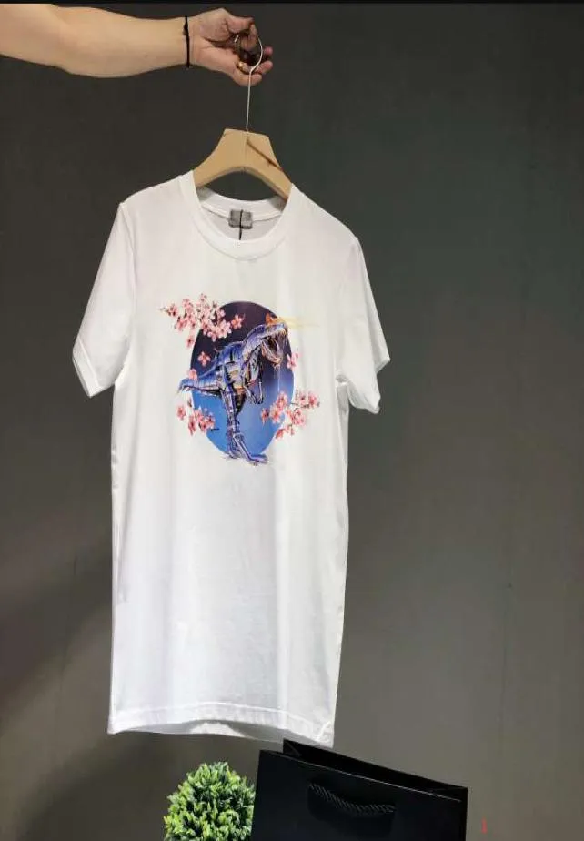 男性デザイナーTシャツの豪華なTシャツブランドレターソリッドカラー半色恐竜印刷ファッション女性