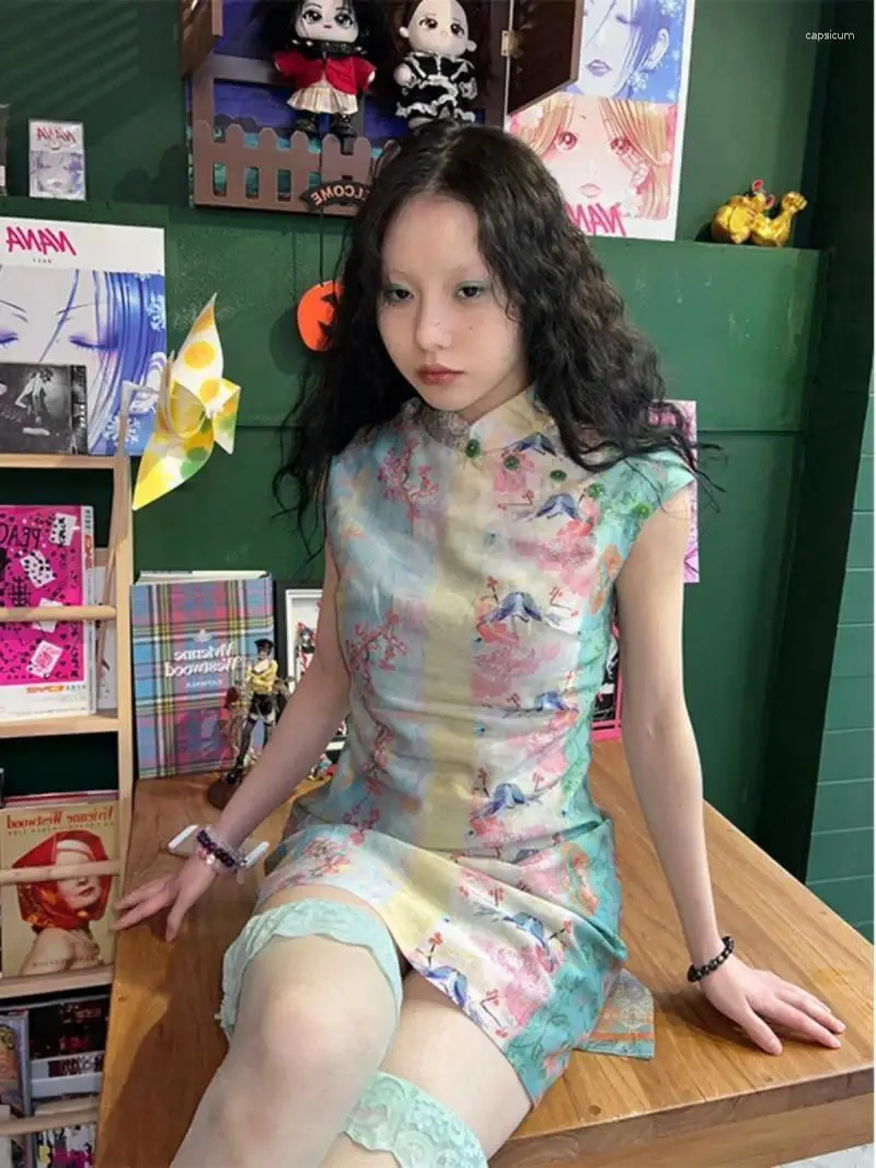 Lässige Kleider chinesischer Kontrastdruck Kurzarm Vintage -Kleid Sommer Mode stehend Hals Slim Fit Qipao Wrap Hip für Frauen