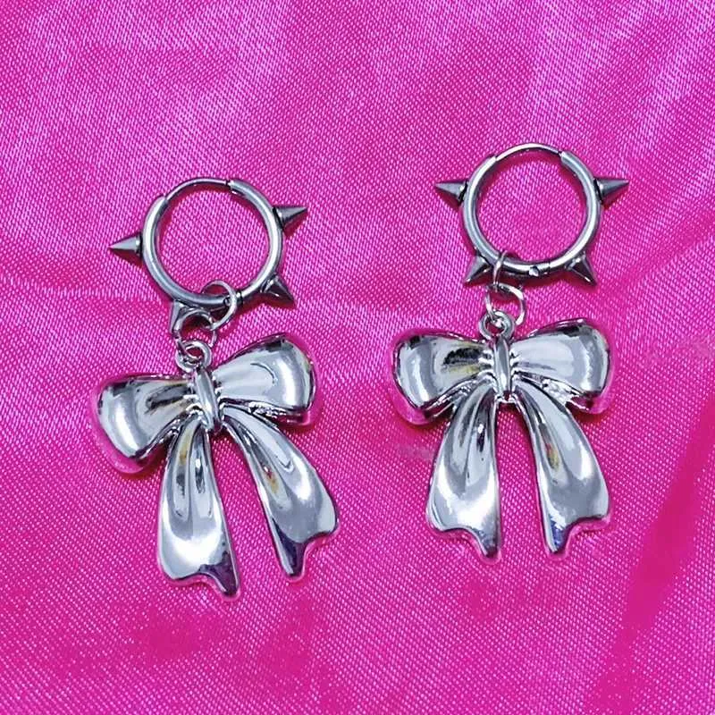 Charm Y2K Bowknot Stud Ohrringe Koreanische Mode süße Hoop -Ohrringe für Frauen Kawaii Juwely Charms Punk Ohrringe Accessoires Goth Y240423