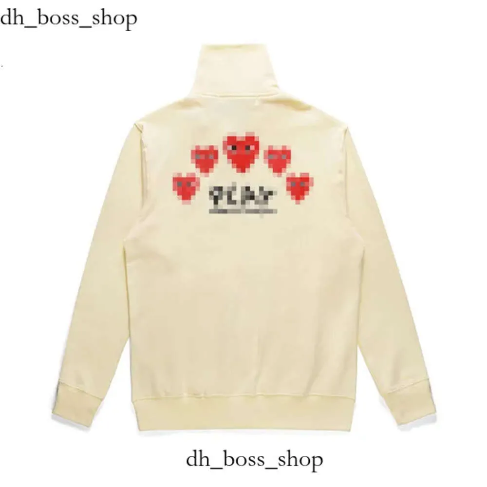 Hoodies Men Men's Com des Garcons Sweatshirt Mockneck CDG Play Big Heart Hoodie Full zip up beige size xl 183