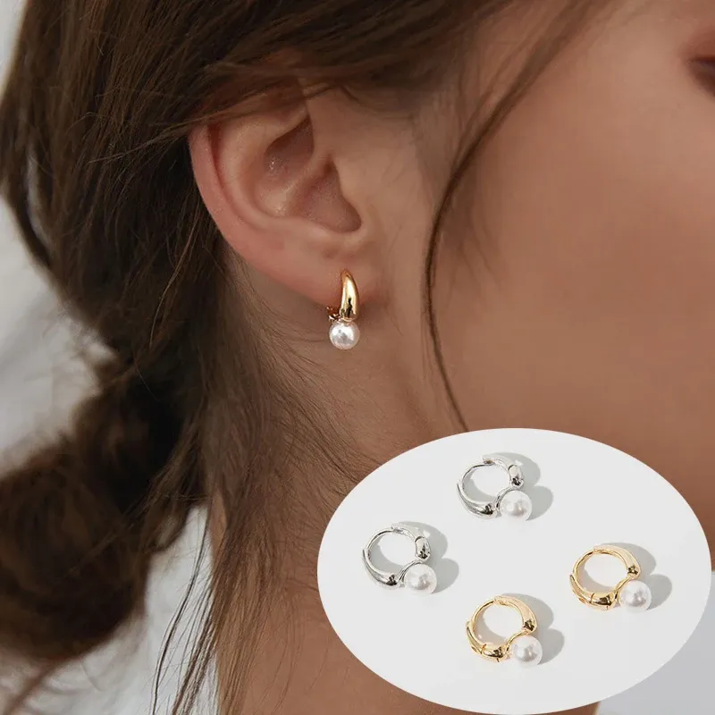 Earrings 2022 New Cute Pearl Studs Small Hoop Earrings for Women Gold Color Eardrop Minimalist Tiny Huggies Hoops