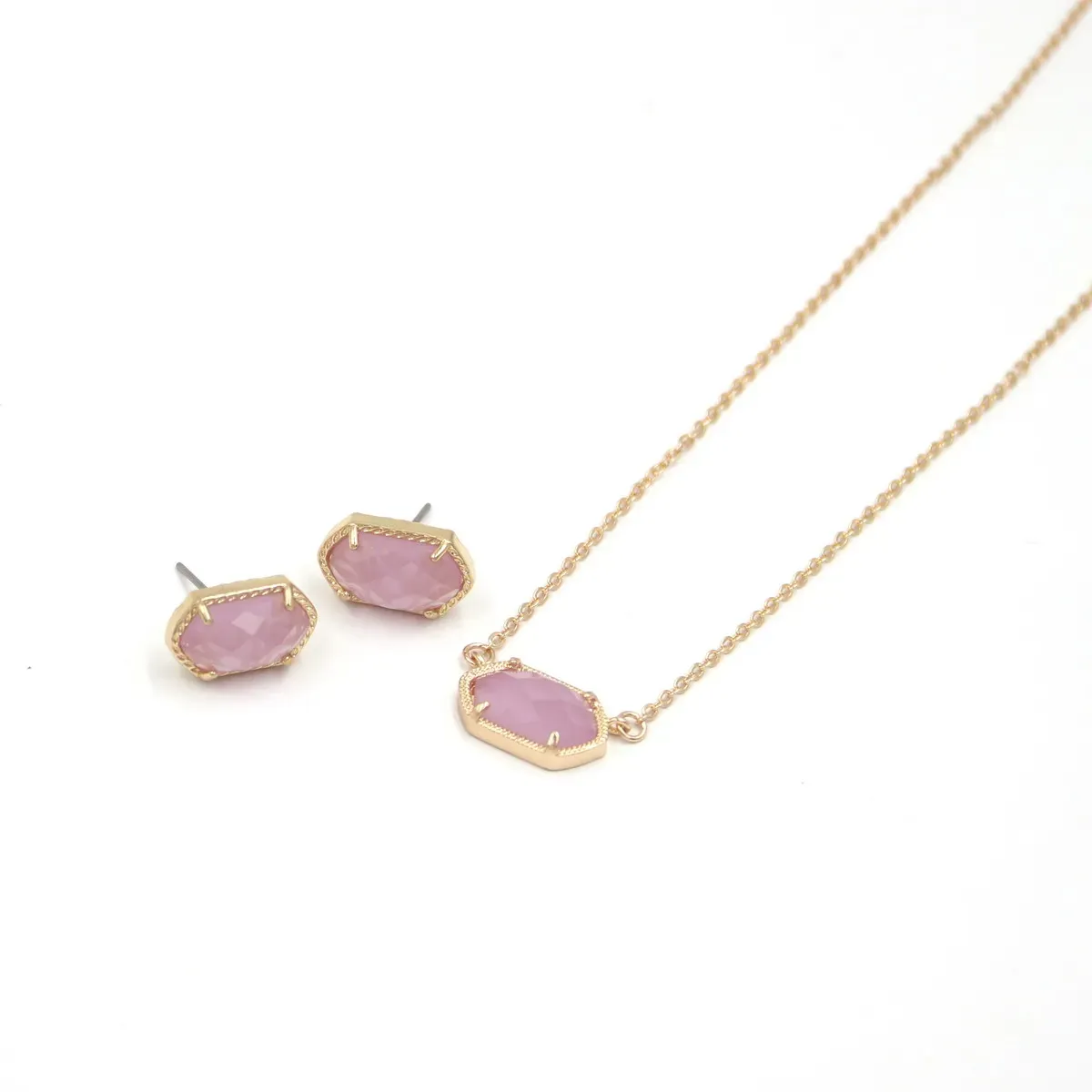 Necklaces 2022 New Fashion Light Purple Lalic Faceted Resin Small Oval Necklace Pendants