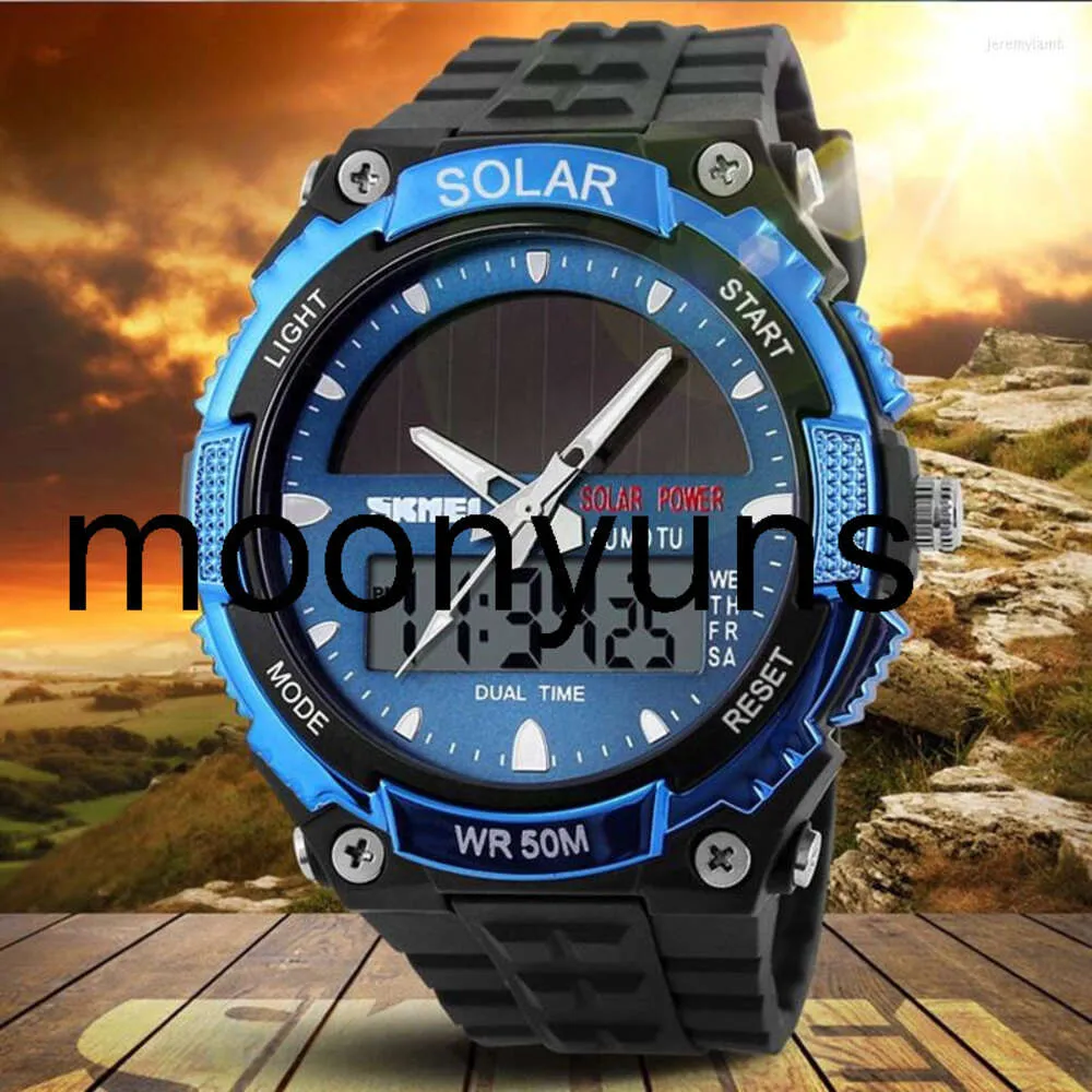 Skmei Watch relógios de pulso Skmei Brand Solar Powered Men Sports Sports Sports Outdoor LED LED RESPOSTA Moda Digital Quartz Multifuncional de alta qualidade