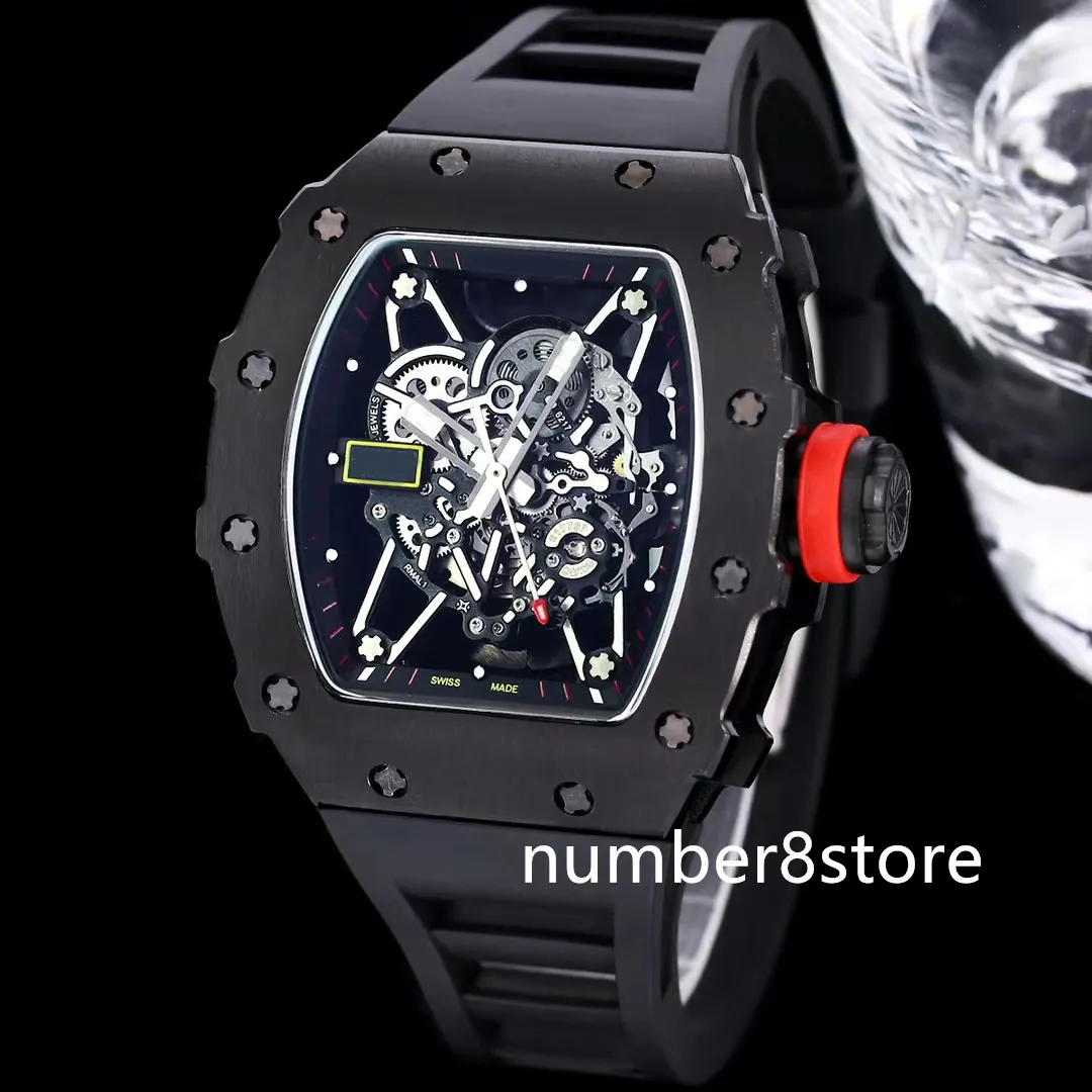 35-02 Skeletonised Automatic Mens Titta på svart rostfritt stål Swiss Tonneau armbandsur Sapphire Crystal Waterproof Oversize Sports Clockes 14 färger