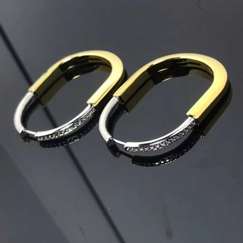 Designer Trend Version T Lock Color Split Half Diamond Earrings and Female Plated 18K Rose Gold Hand Set CNC Craft Inuu