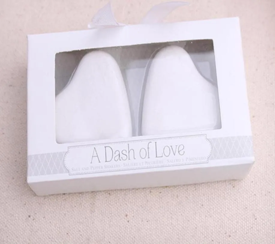 10pcslot5boxes Wedding gift favors A Dash of Love Heart Salt Pepper Shakers For bridal shower Party Favor white gifts4716932