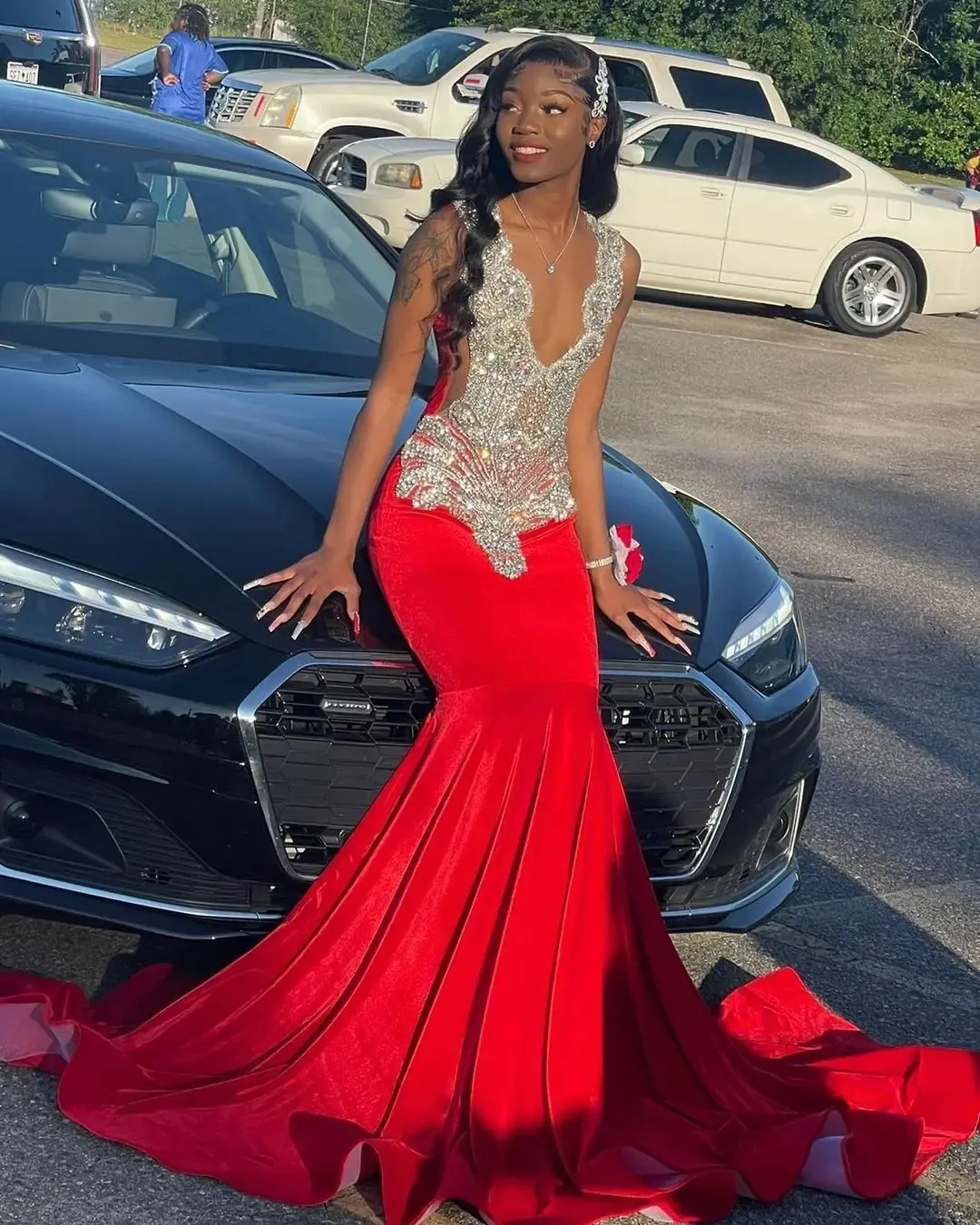 Sparkling Red Prom Dress with Silver Crystals Sequins for African Women 2024 Evening Party V Neck Gown