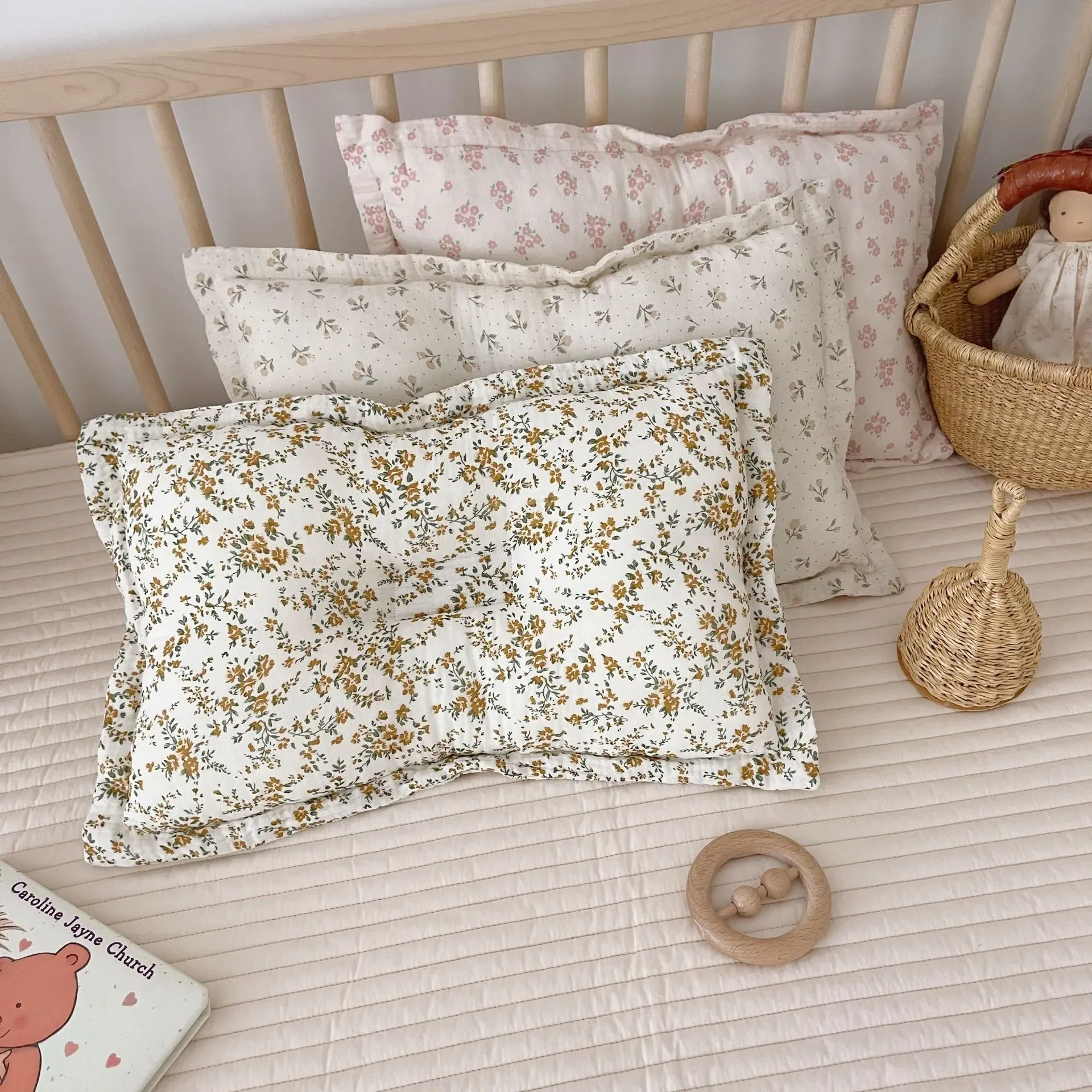 Pillow Korea Flower Cotton Baby Pillow for Newborn Baby Children Floral Muslin Bedding Pillows Decorative Kids Baby Cushion Pillow