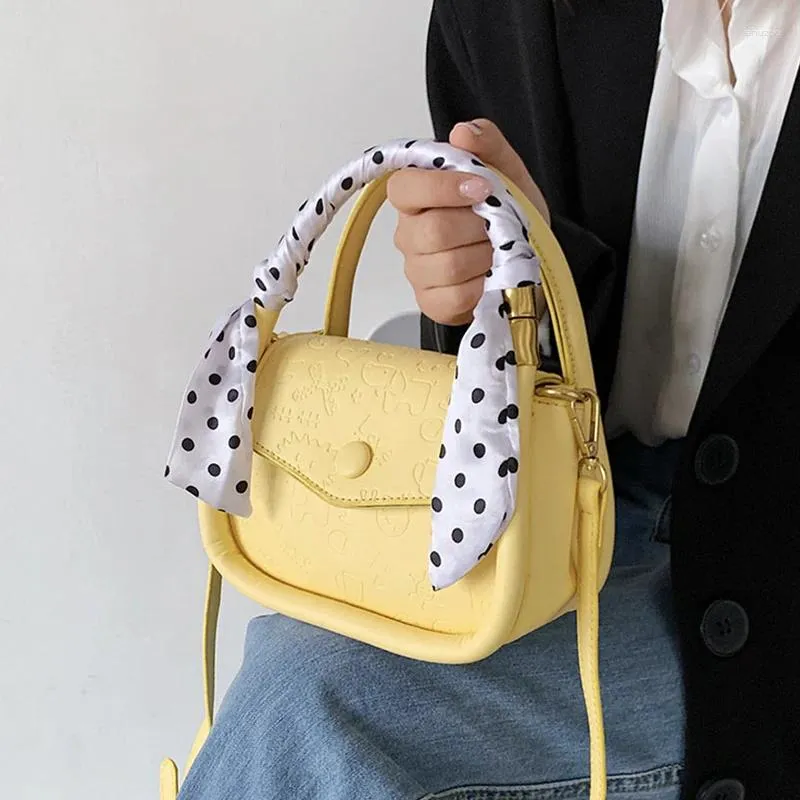Omuz çantaları kadın eşarplar tasarım crossbody 2024 küçük zincir çanta çanta pu deri el bayanlar tasarımcı ile