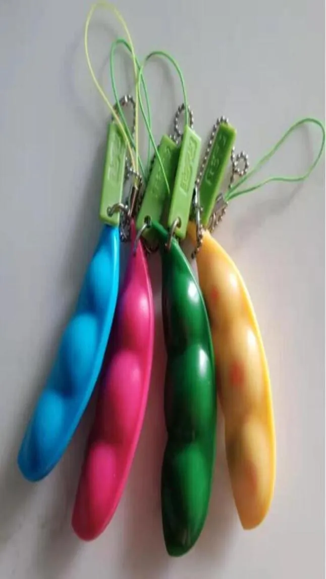 Squeezeabean Red Green Blue Yellow Pea Perse Toys Squeezy Soy Bean Simple Key Ring Keychain Squeeze Soybean Finger Puzz2647610