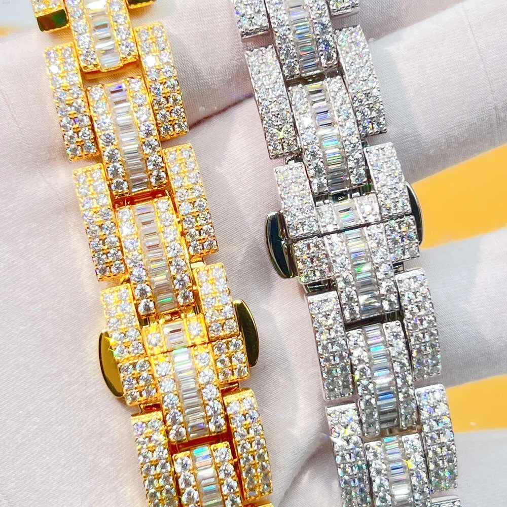 Pronto per spedire la moda Nuovo Desgin VVS Moissanite Baguette Cut Mens Brand Watch Miami Cuban Chain Link Bracciale