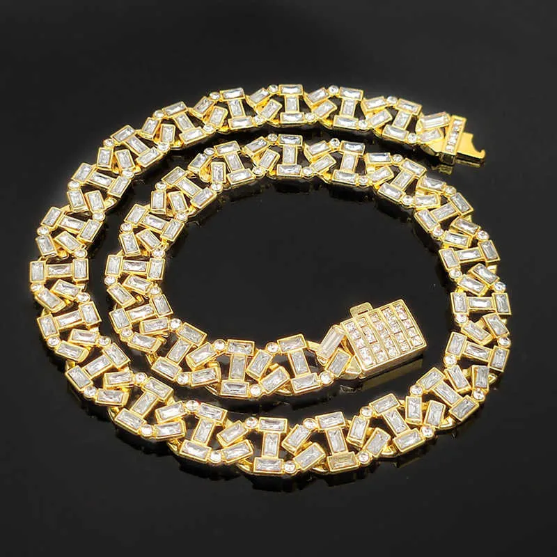Quadrato di diamante personalizzato a larghezza 13 mm con collana a catena cubana alla moda di rinestone a due punti.
