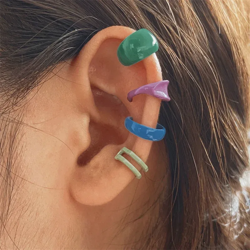 Earrings 4pcs Cute Colorful Mini Clip Earrings for Women Korean No Piercing Macaron Earcuffs Statement Cartilage Earrings Party Jewelry