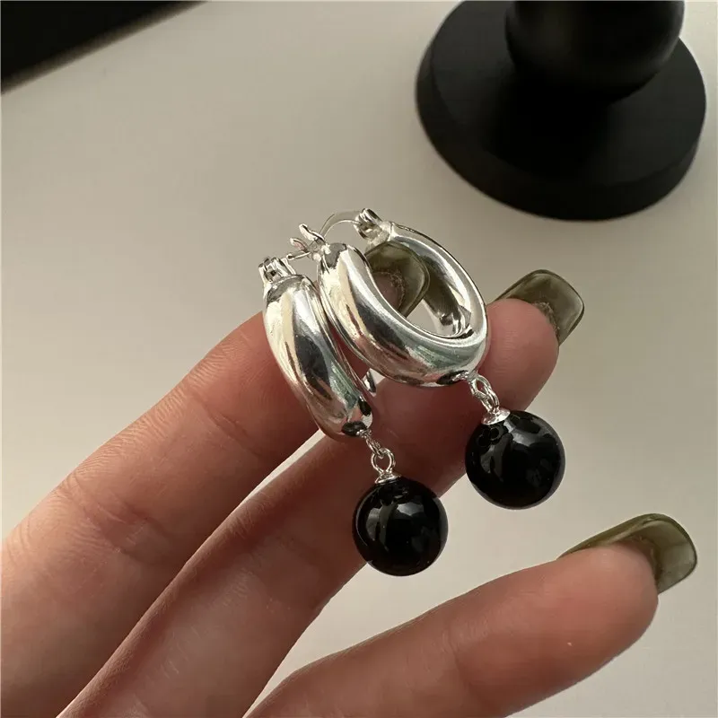 Kolczyki Sterling Silver 925 Black Onyx Pinecone Kolczyki francuskie vintage błyszczące okrągły elegancki styl mody niszowy